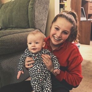 Meet your Posher, Katelyn